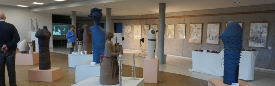 $galleryItem->description