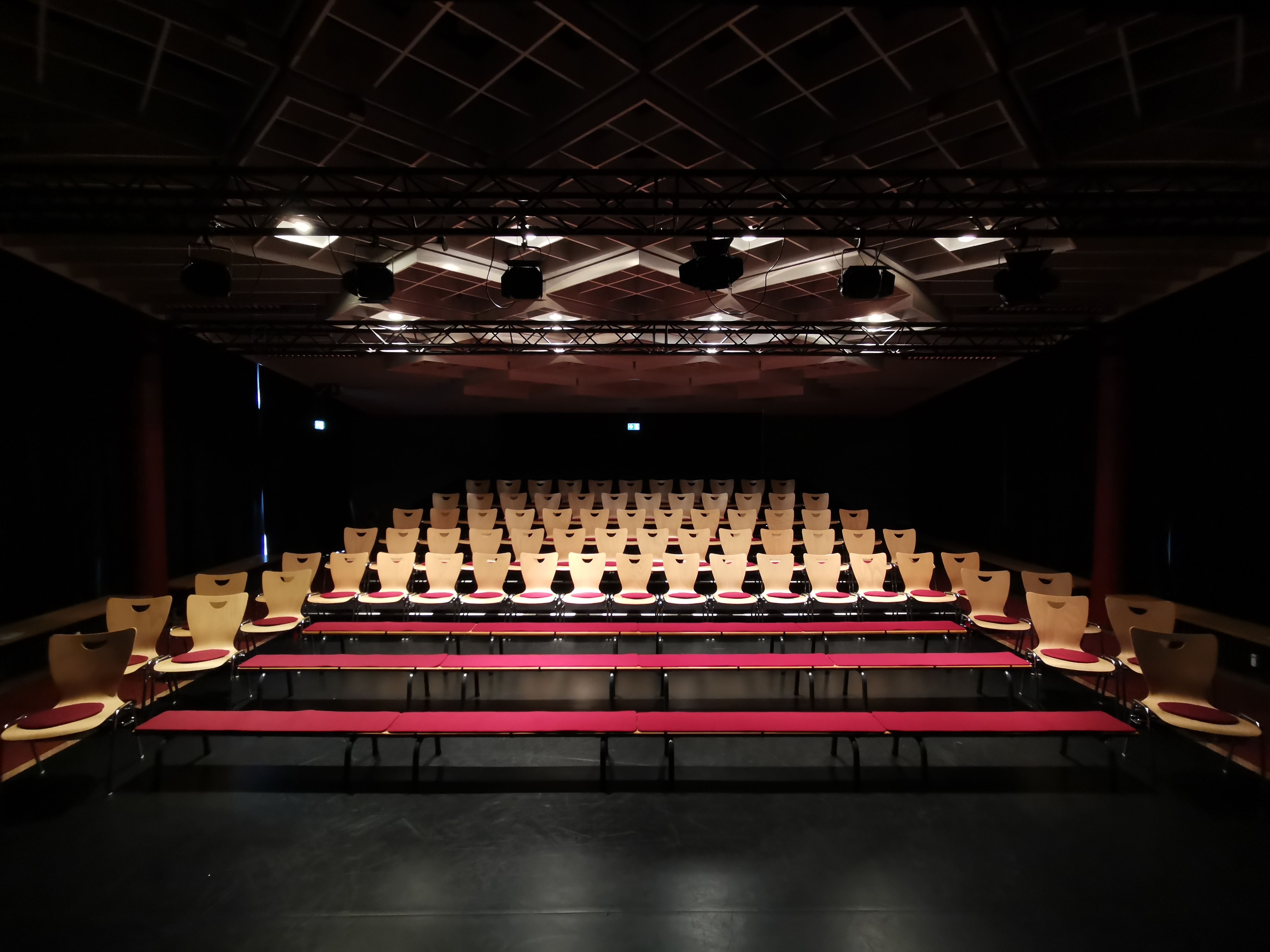 $galleryItem->description