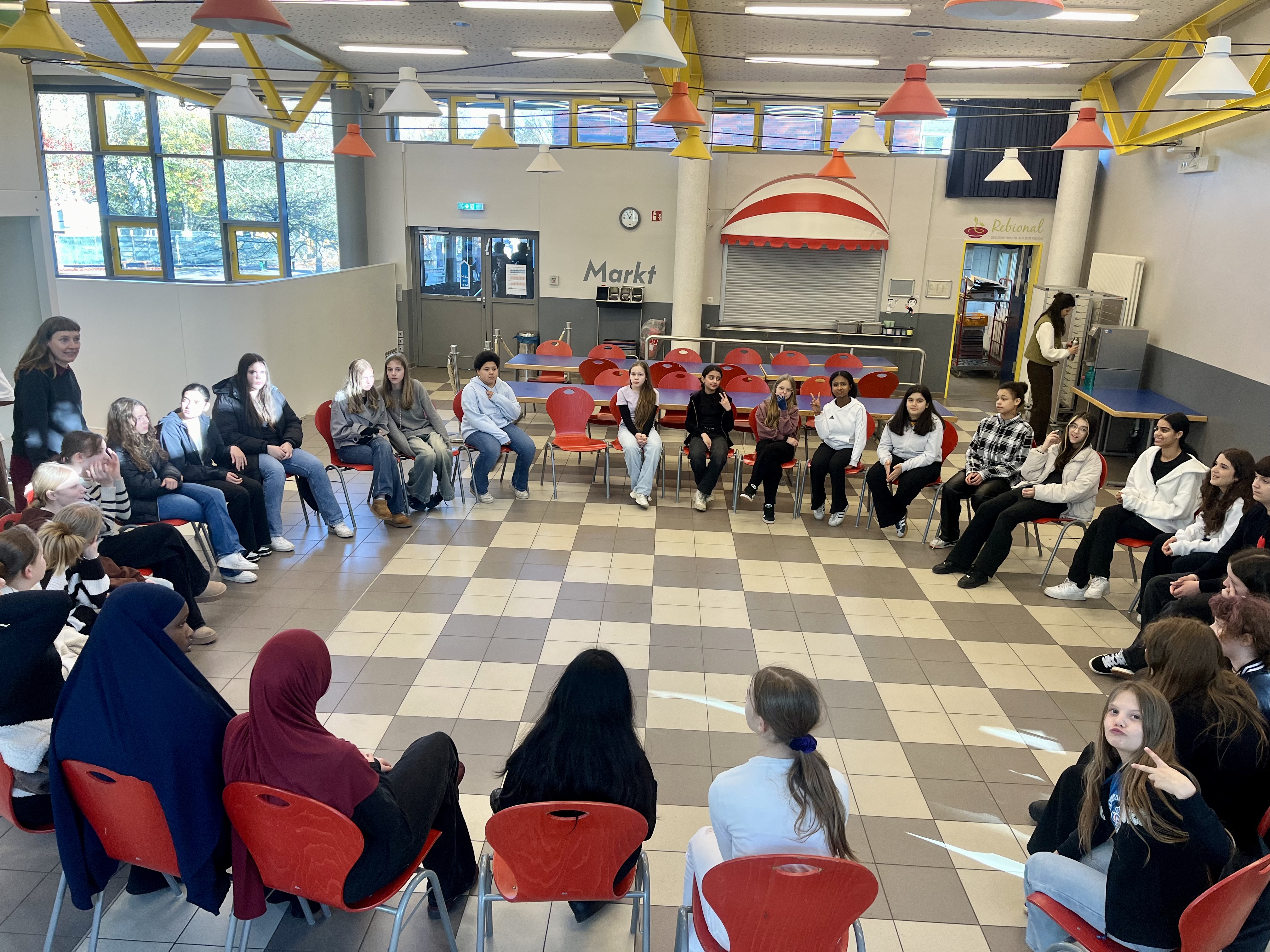 $galleryItem->description