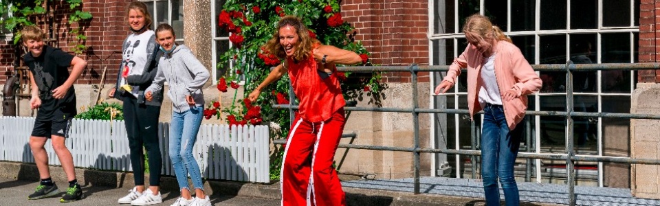 $galleryItem->description