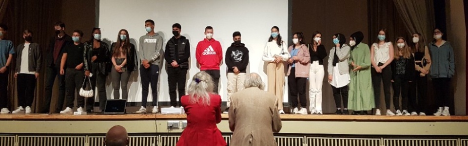 $galleryItem->description