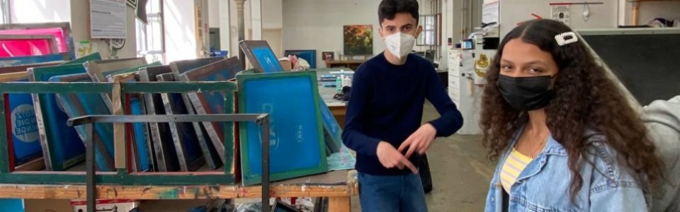 $galleryItem->description