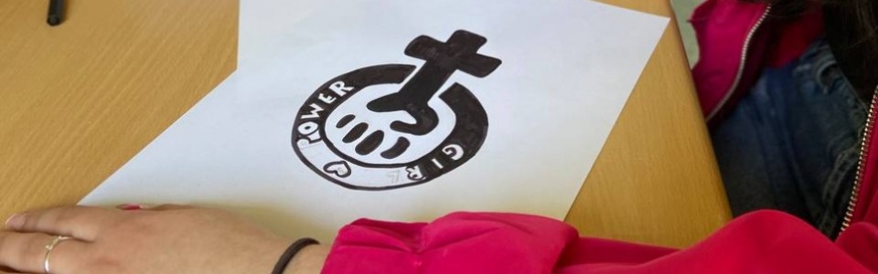 $galleryItem->description