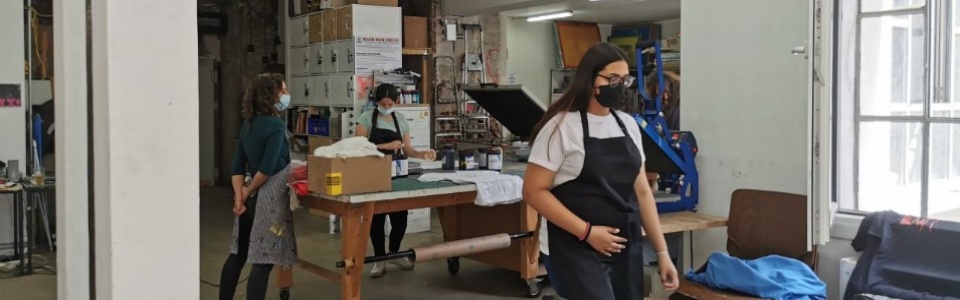 $galleryItem->description