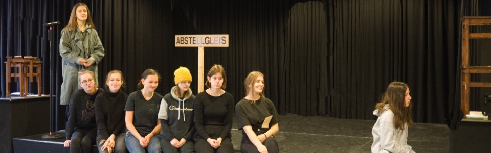 $galleryItem->description