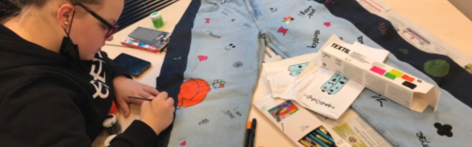 $galleryItem->description