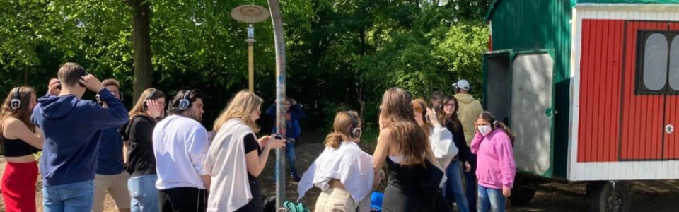 $galleryItem->description