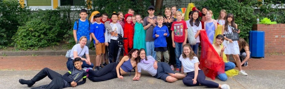 $galleryItem->description