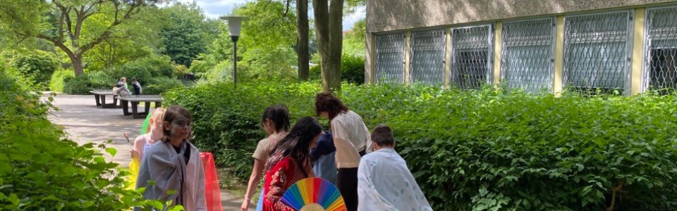 $galleryItem->description